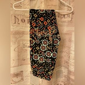 OS leggings never worn